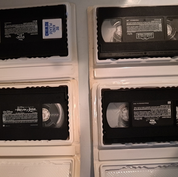 Disney VHS Collection - Picture 2 of 3